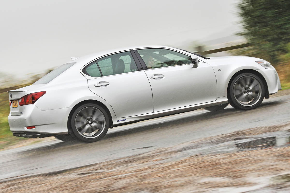 2012 Lexus GS450h F Sport side profile
