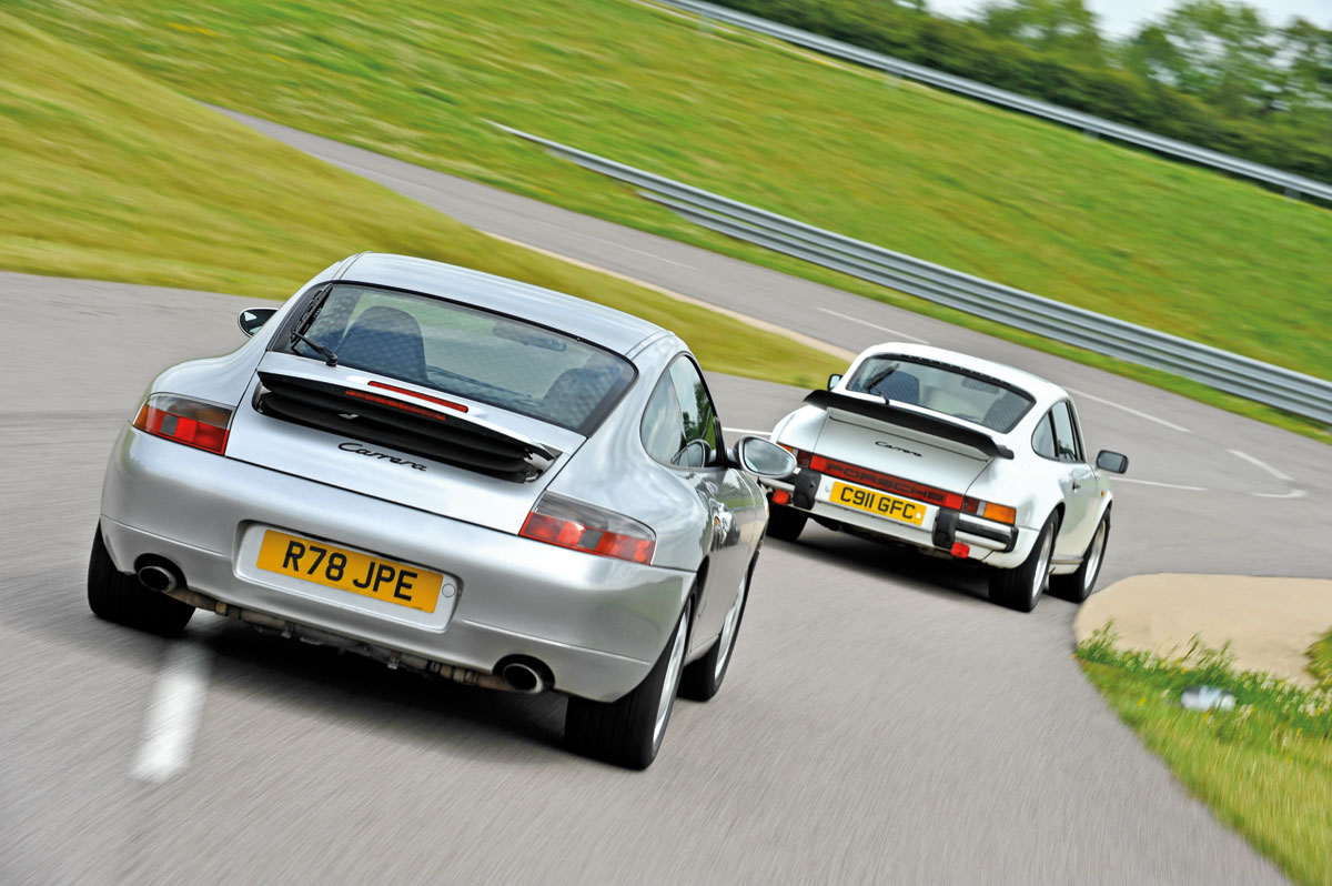 Porsche 996 Carrera (1998-2004)