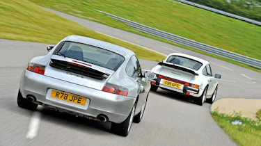 Porsche 996 Carrera (1998-2004)