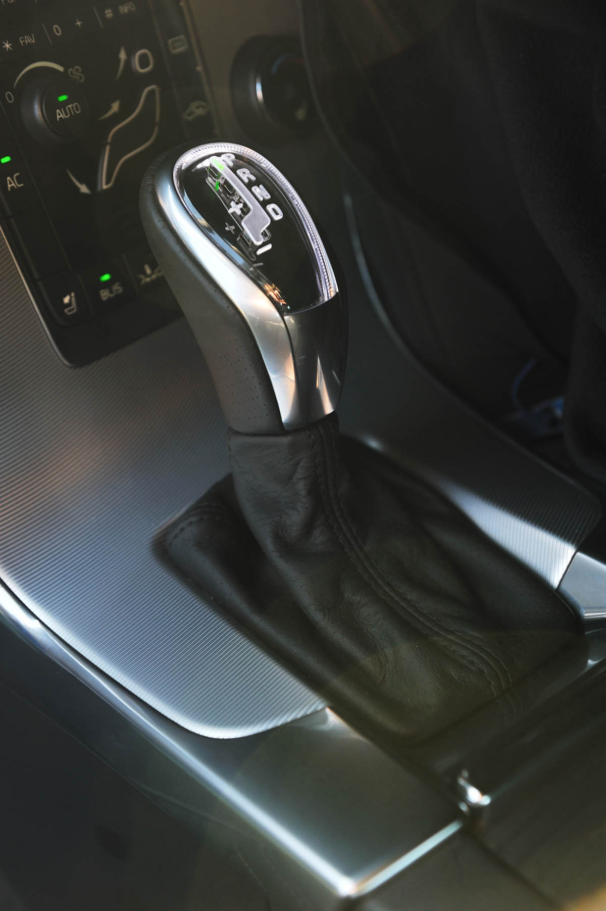 2013 Volvo S60 R-design Polestar Geartonic automatic gearstick