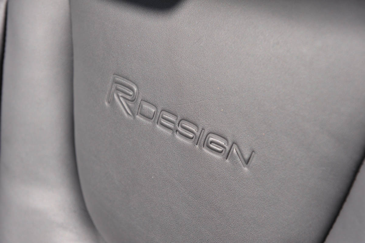 2013 Volvo S60 R-design Polestar seat logo