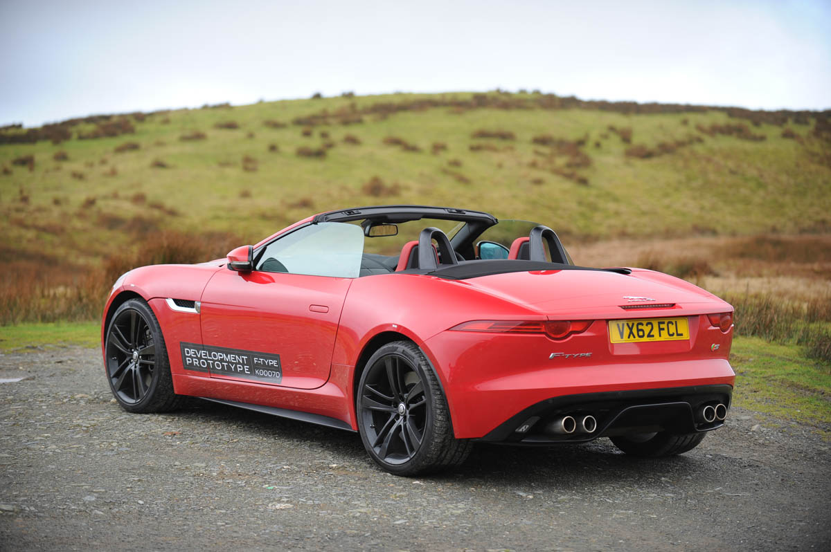 Jaguar F-type Roadster