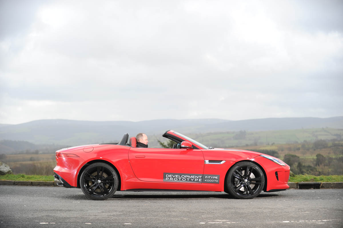 Jaguar F-type Roadster