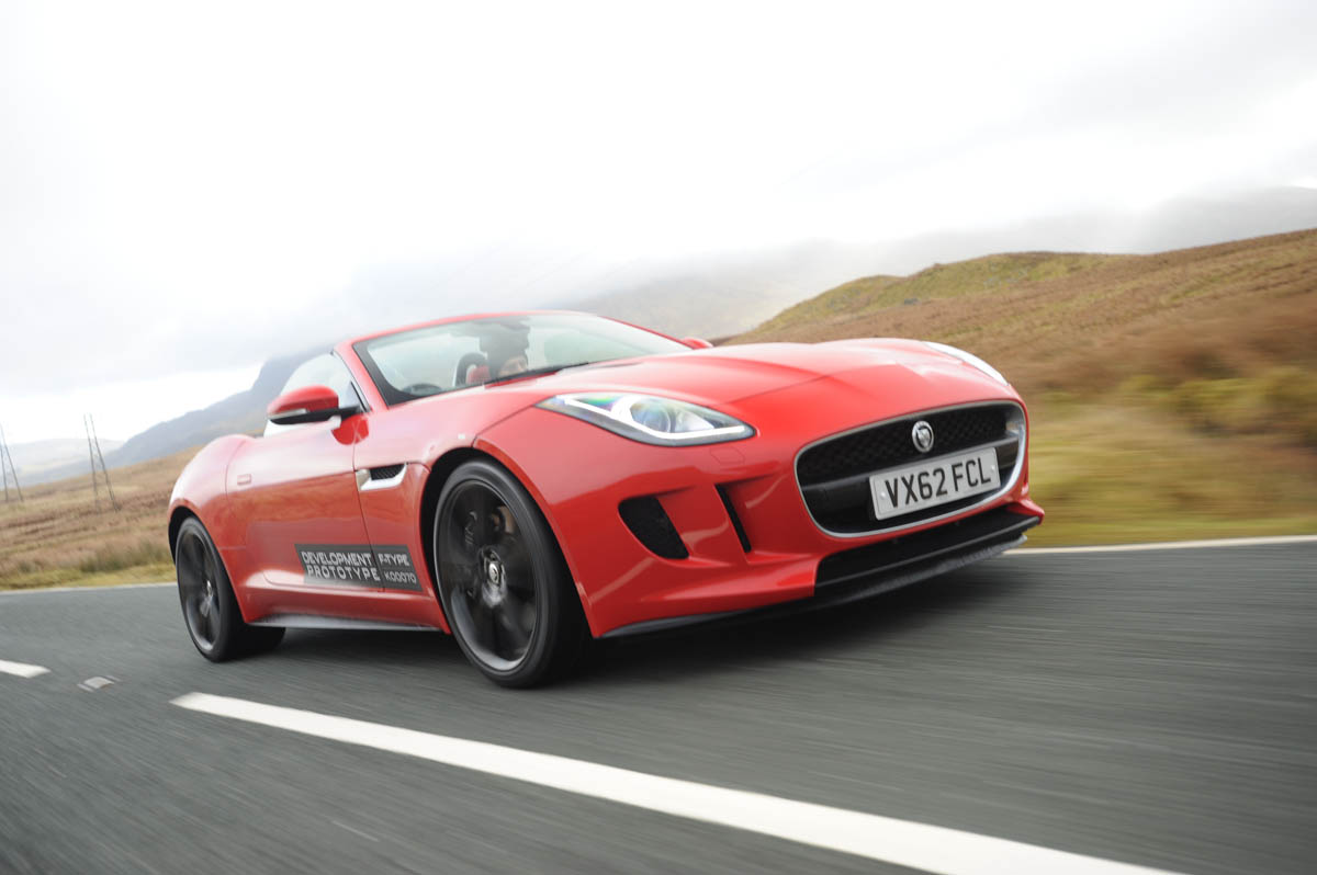 Jaguar F-type Roadster