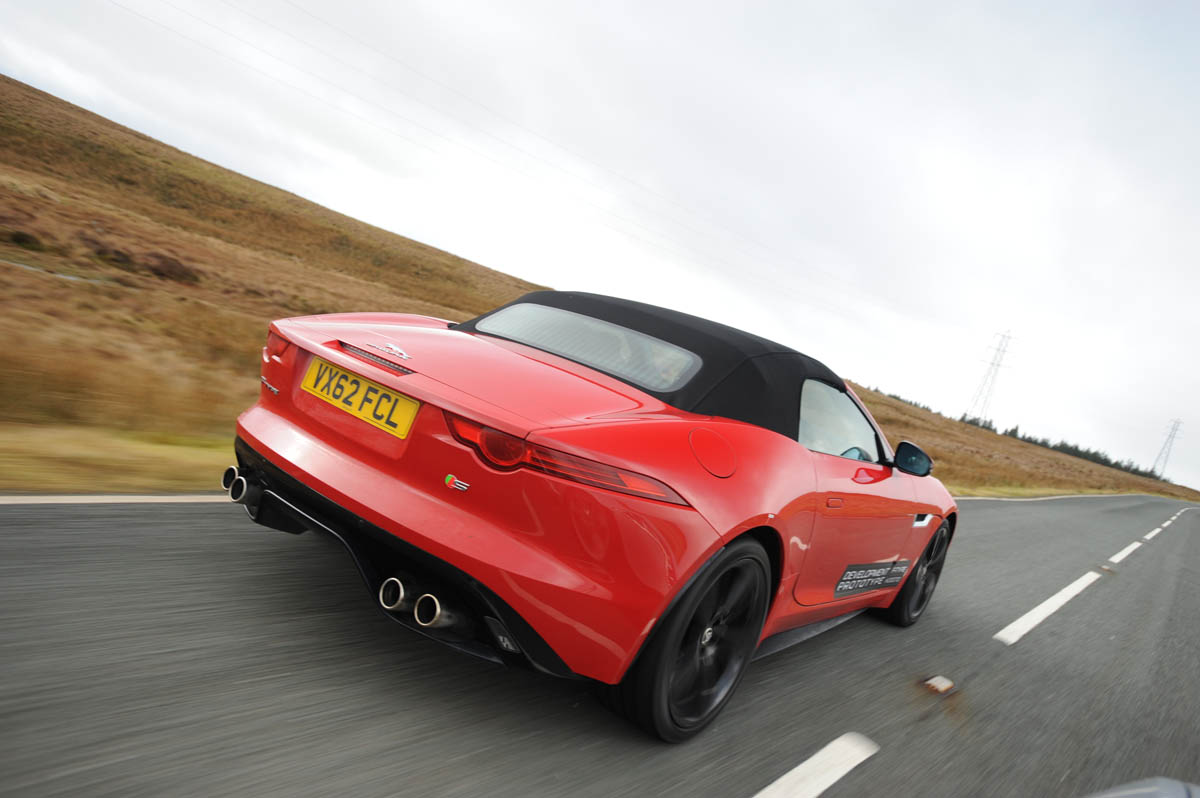 Jaguar F-type Roadster
