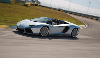 Lamborghini Aventador LP700-4 Roadster