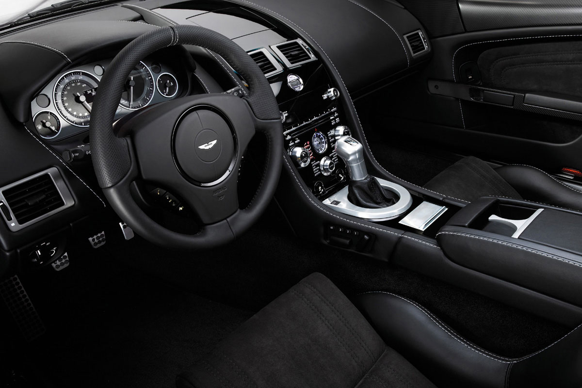 Aston Martin DBS