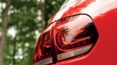 VW Golf GTI vs Ford Focus ST