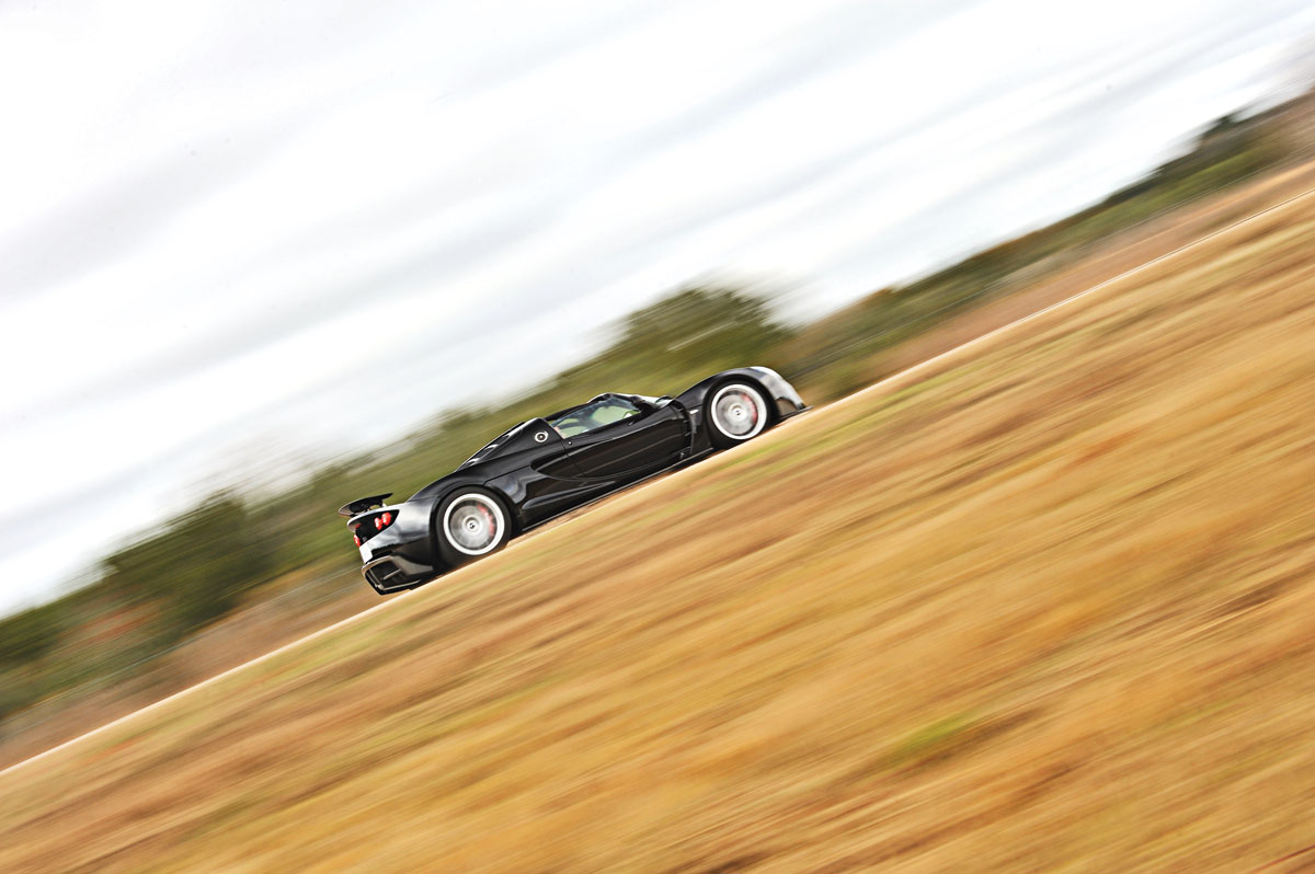 Hennessey Venom GT video review