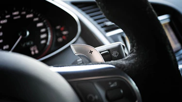 2013 Audi R8 V10 Plus steering wheel paddle