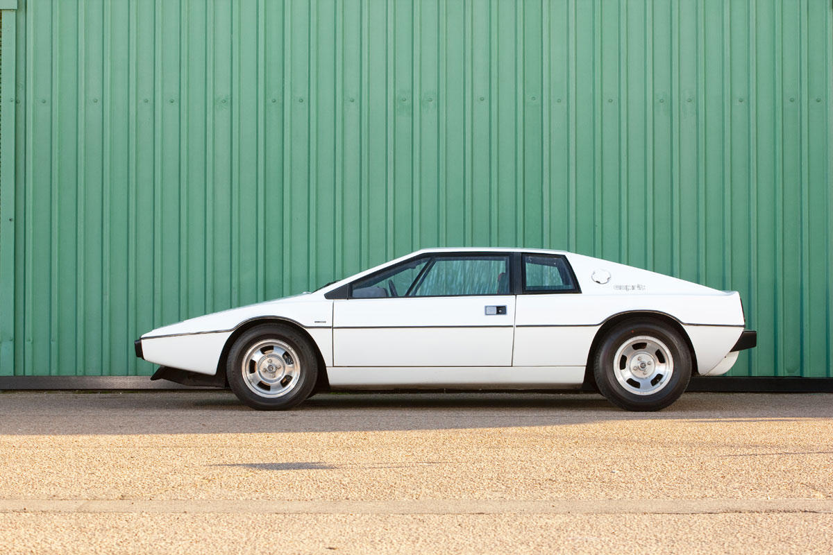 Lotus Esprit S1 vs Essex Turbo vs Sport 300 vs S4S vs GT3 vs Sport 350