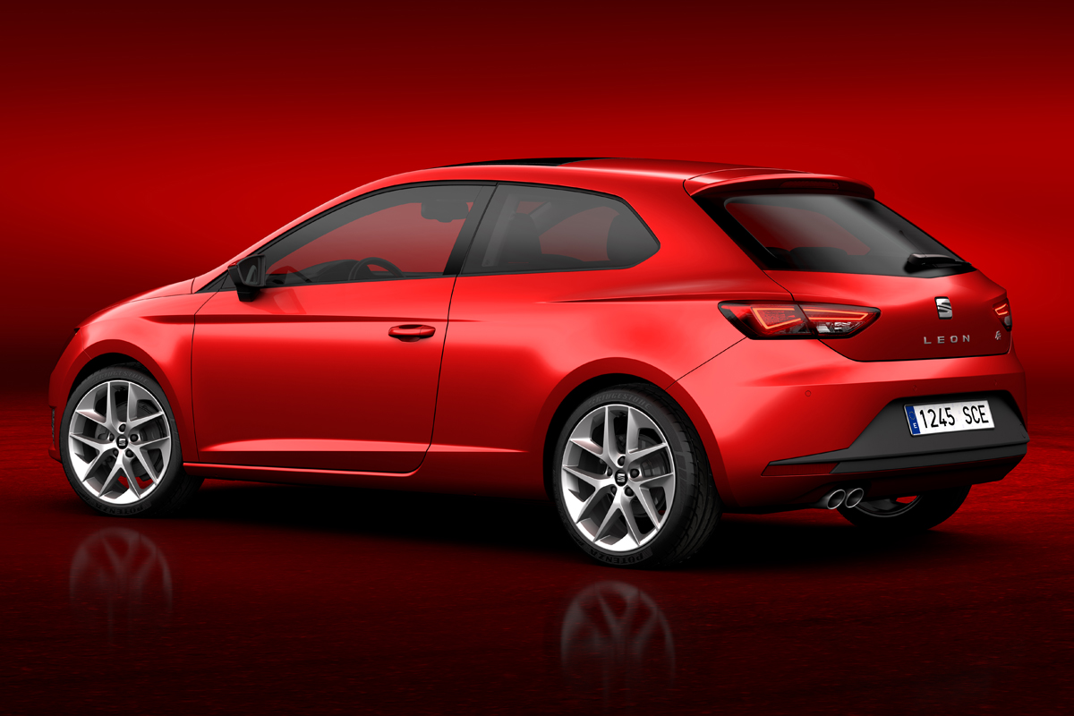 2013 SEAT Leon FR SC three-door red