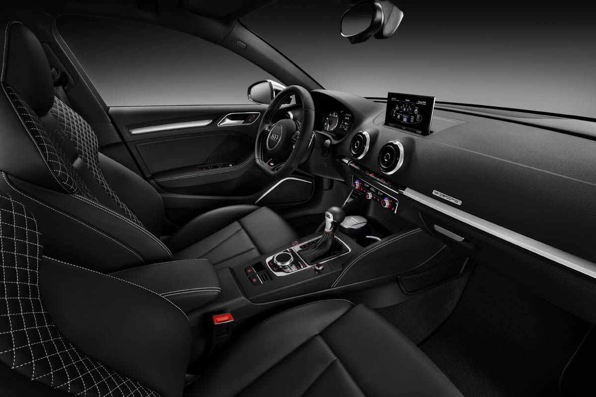 2013 Audi S3 quattro Sportback interior dashboard