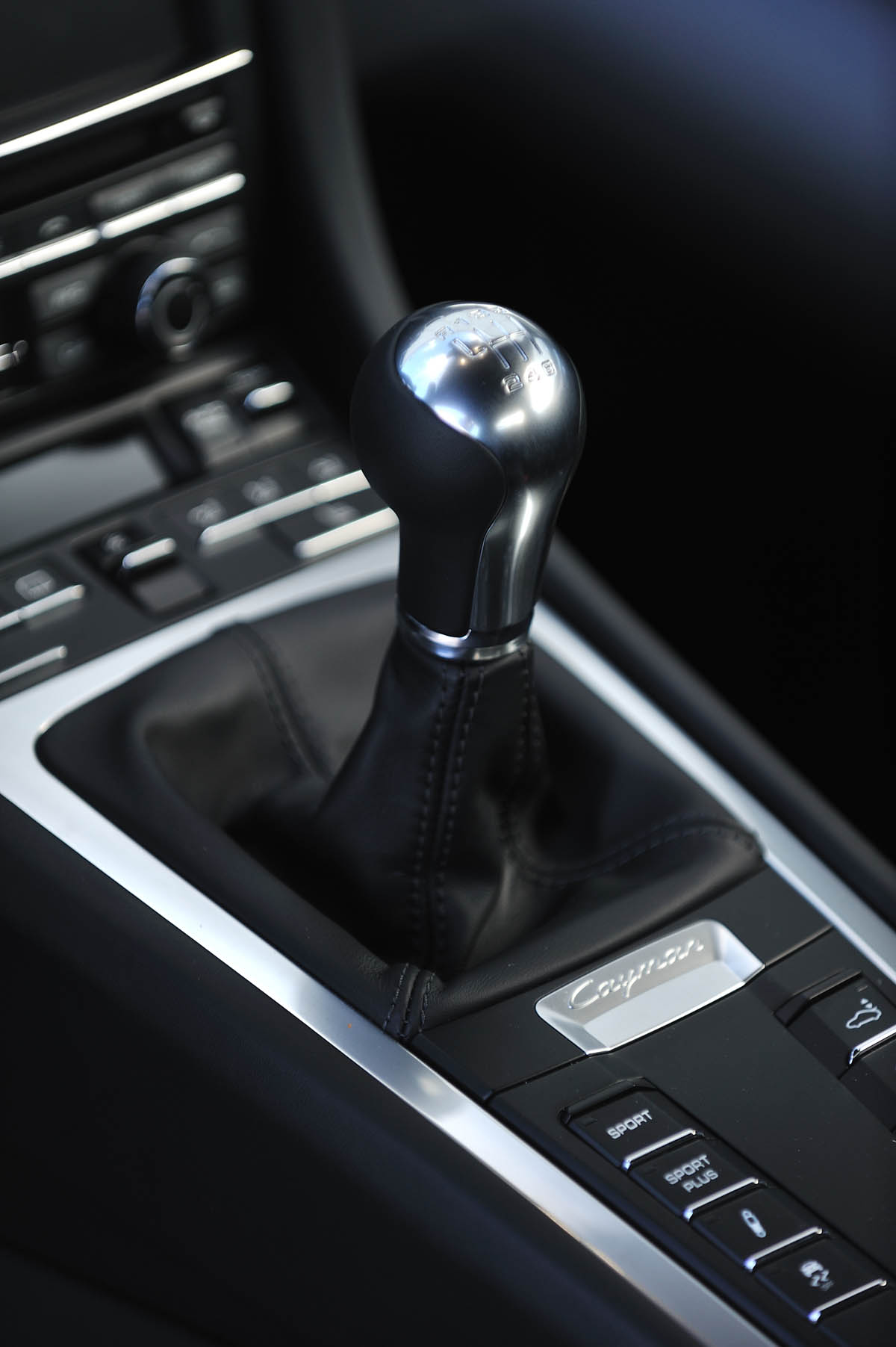 2013 Porsche Cayman S six-speed manual gear stick