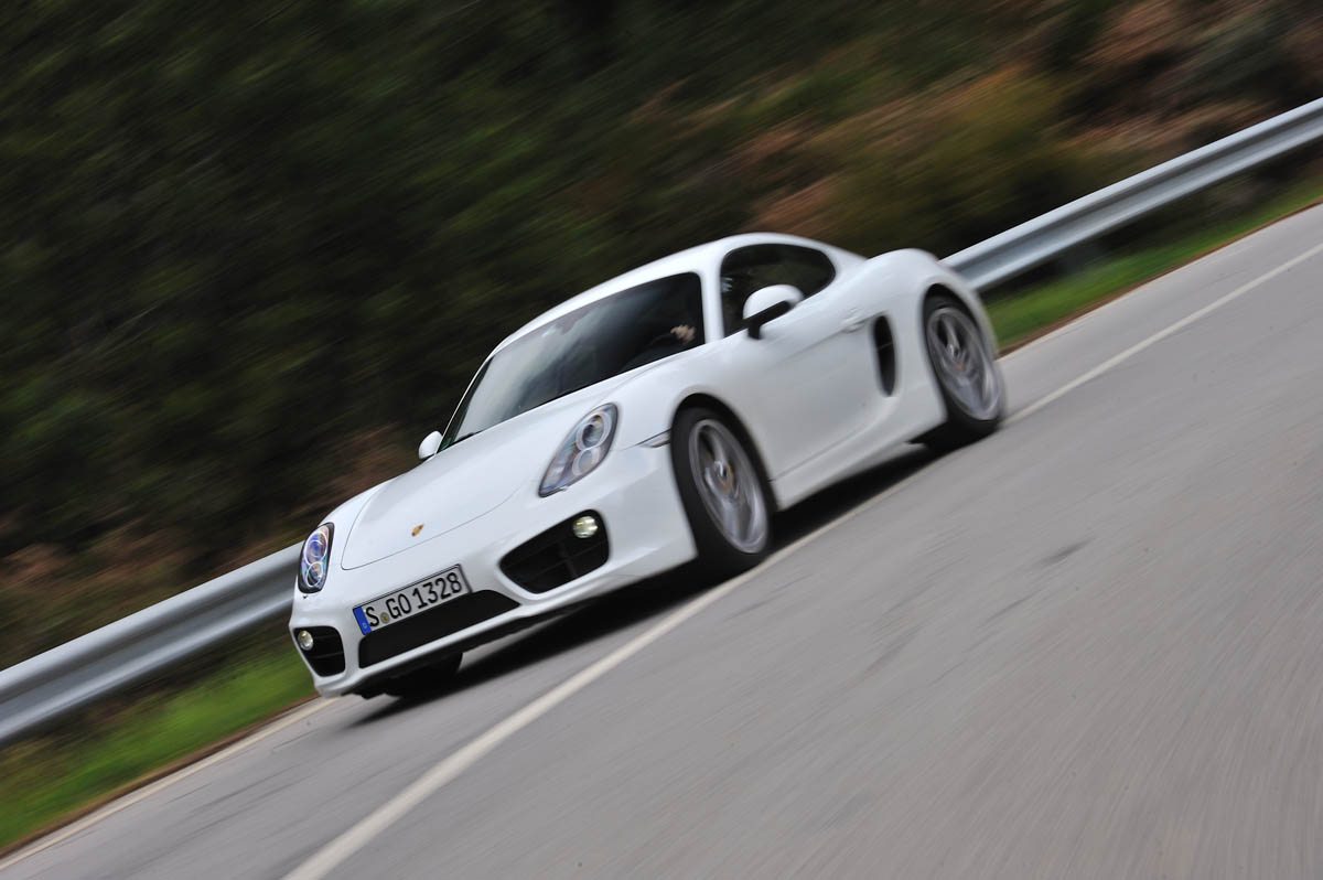 2013 Porsche Cayman S white