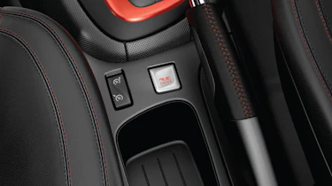 Renaultsport Clio 200 Turbo RS Race mode button