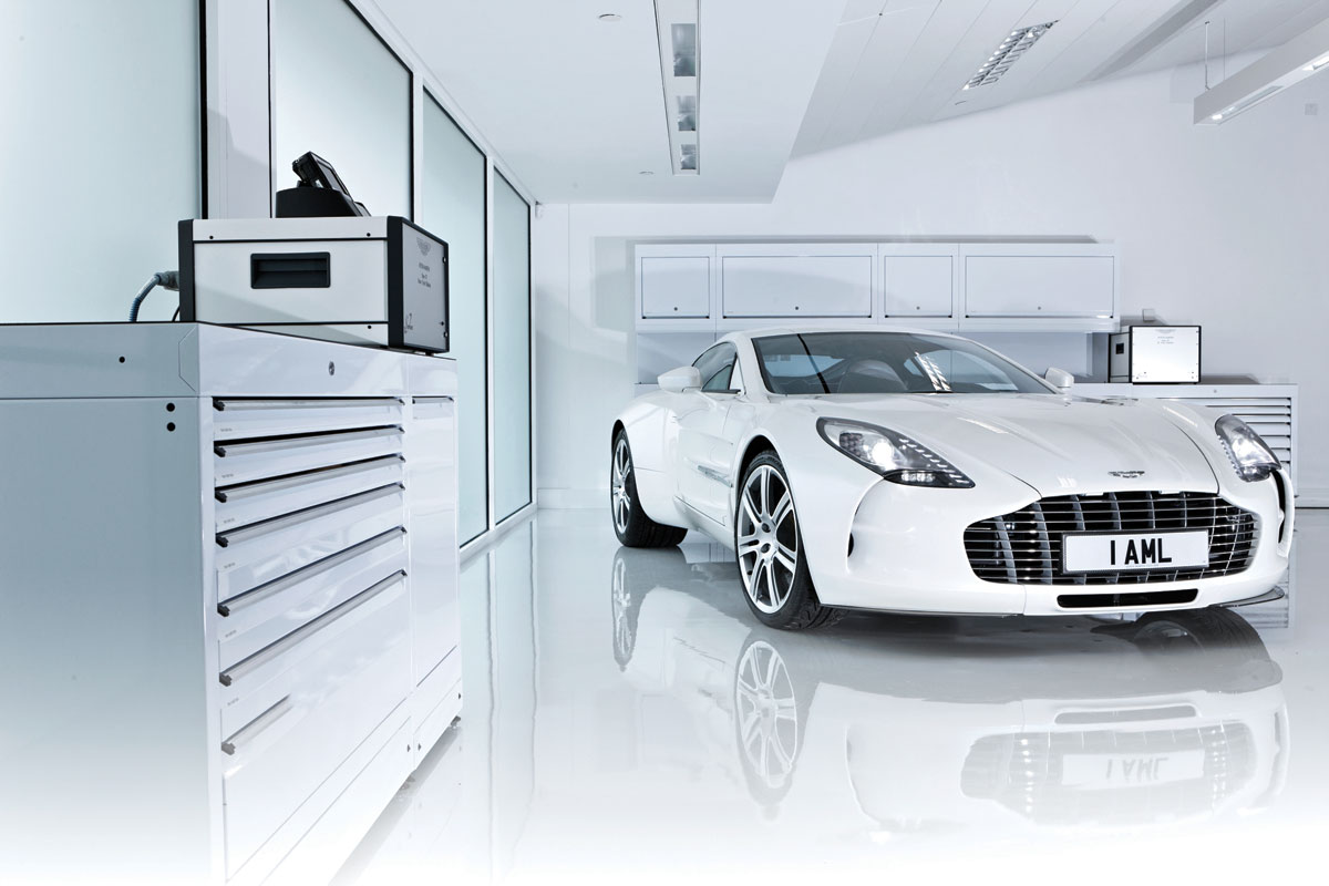 Aston Martin One-77 pictures