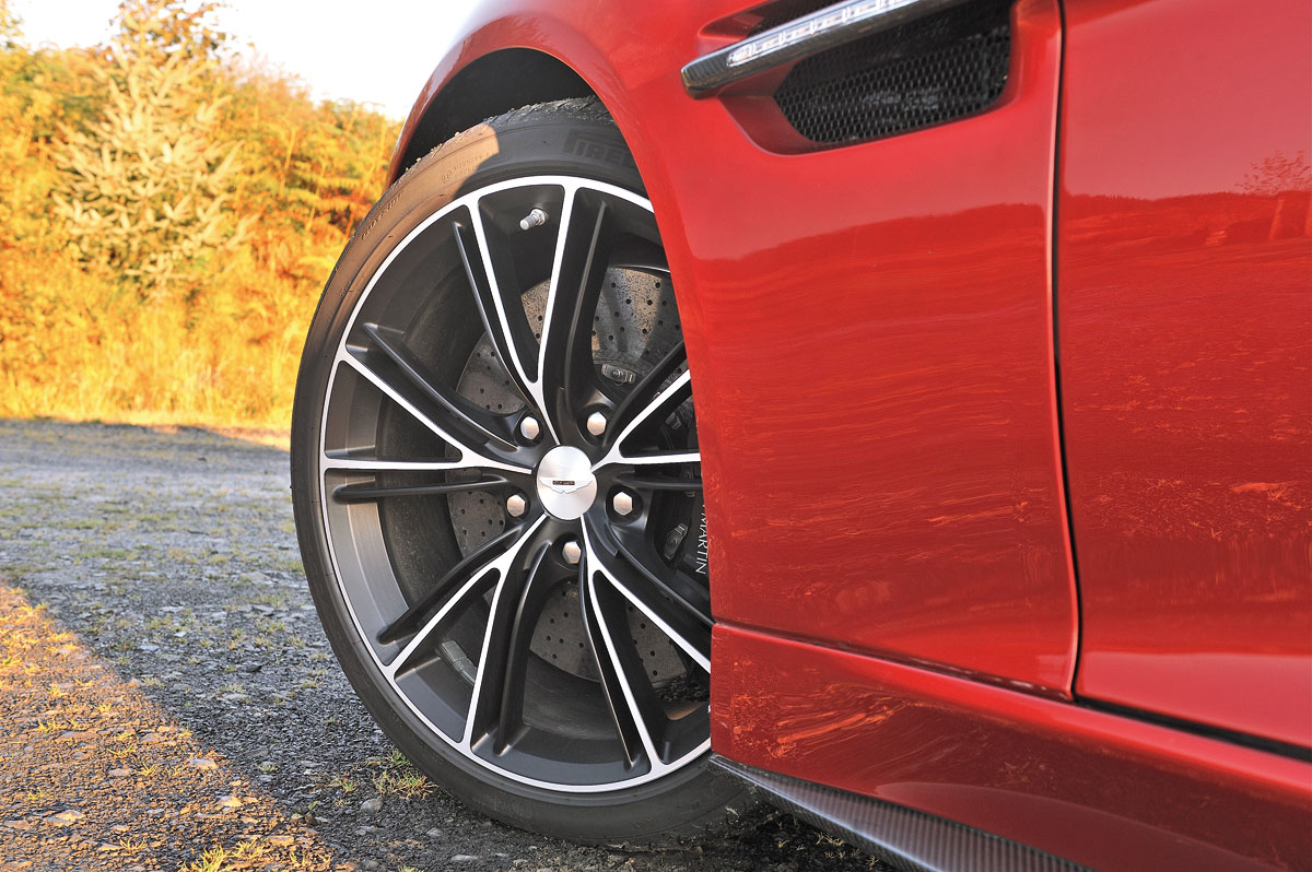 Aston Martin Vanquish detail