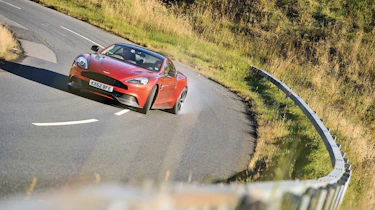 Aston Martin Vanquish (2012)