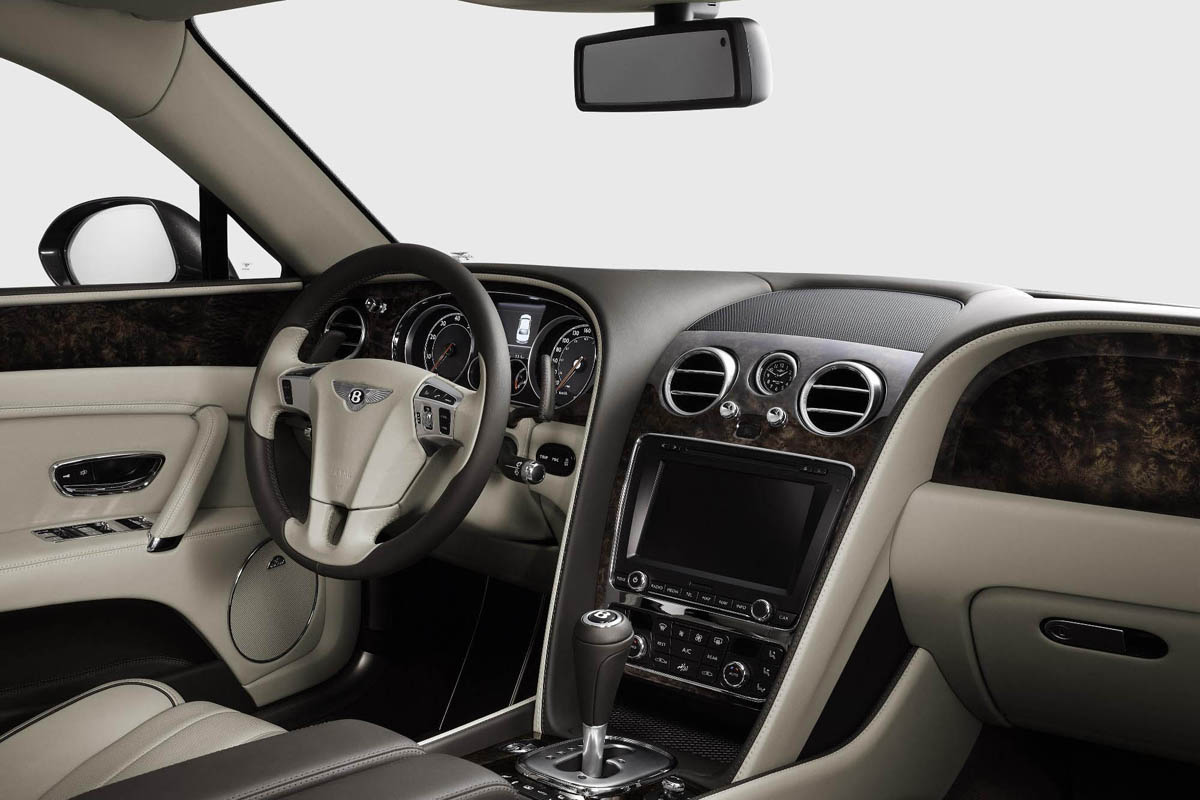 2013 Bentley Flying Spur dashboard steering wheel