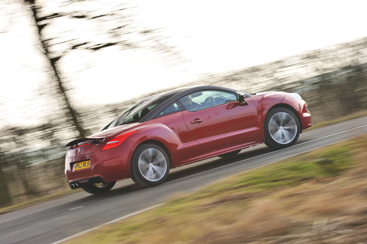 2013 Peugeot RCZ THP 200 GT rear