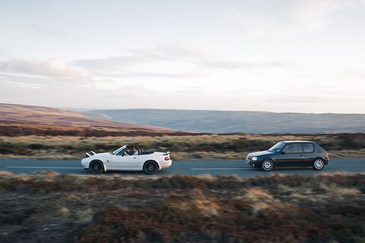 BBR Mazda MX-5 Turbo vs PUG1OFF Peugeot 205 GTI 195