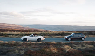 BBR Mazda MX-5 Turbo vs PUG1OFF Peugeot 205 GTI 195