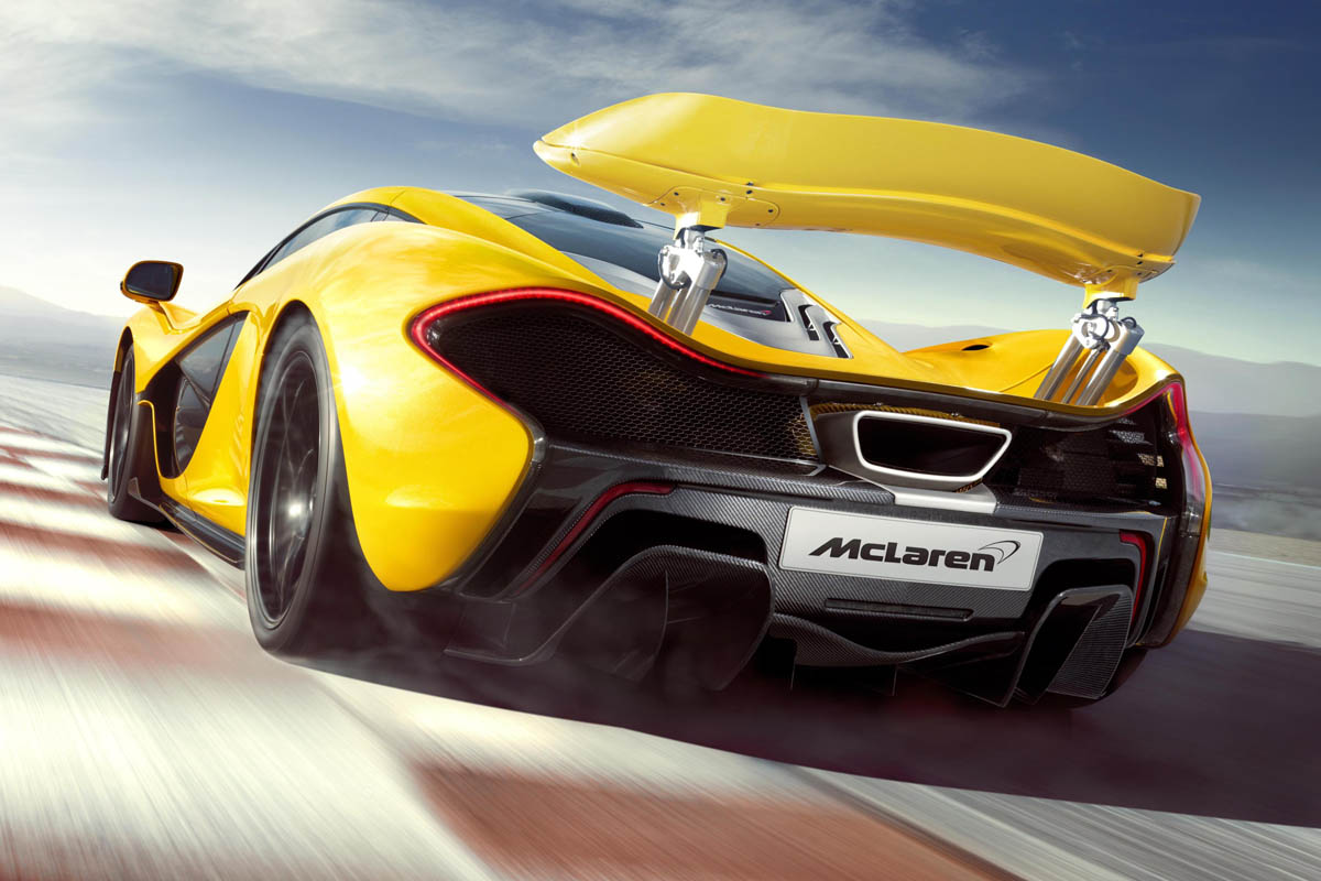 McLaren P1 rear spoiler up