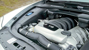 Porsche Cayenne engine