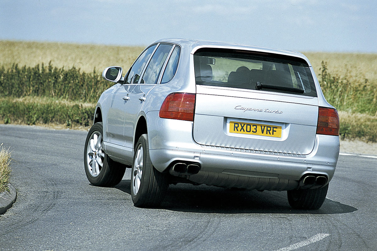 Porsche Cayenne cornering