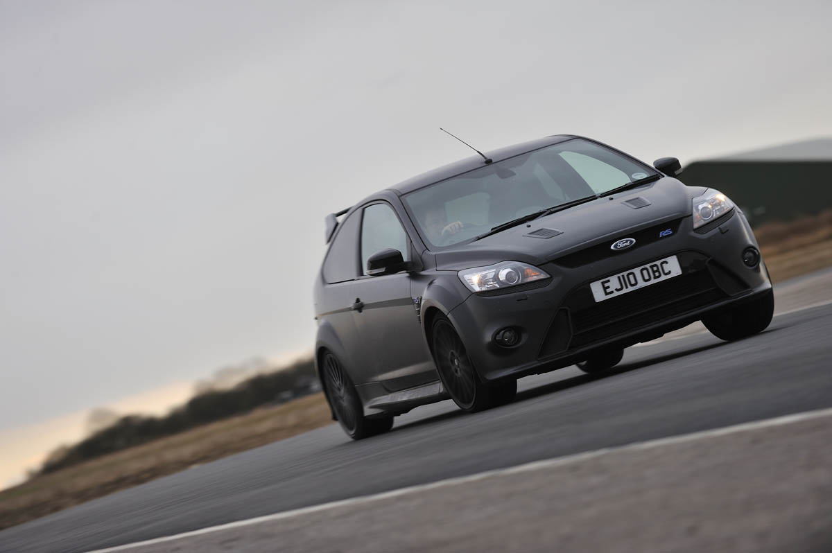 Ford Focus RS500 on track