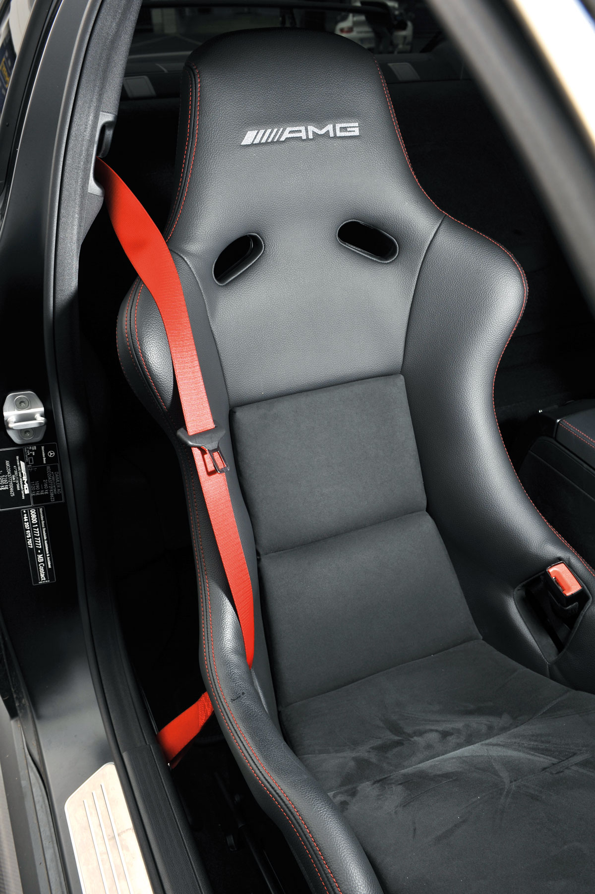On the road: Lotus Exige S vs C63 Black, M3 GTS, 911 GT3 RS 4.0 and Nissan GT-R Track Pack