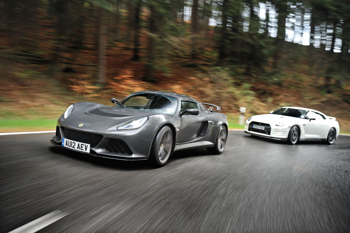 On the road: Lotus Exige S vs C63 Black, M3 GTS, 911 GT3 RS 4.0 and Nissan GT-R Track Pack