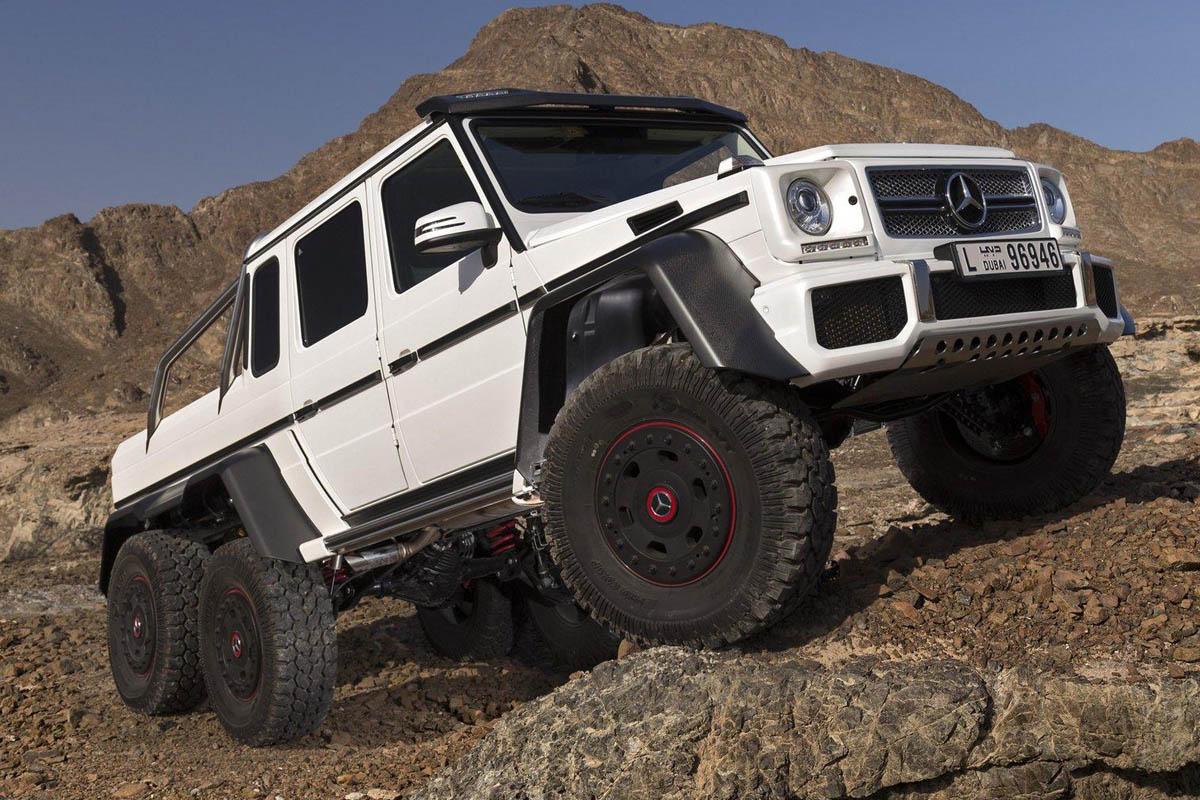 Mercedes G63 AMG 6x6 six wheeler