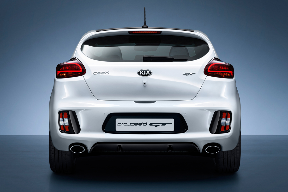 Kia Procee'd GT white