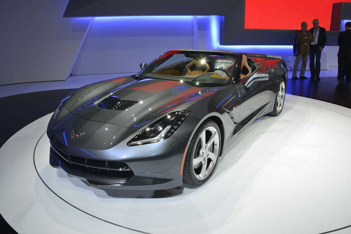 Corvette Roadster unveiled at Geneva: Pictures and details