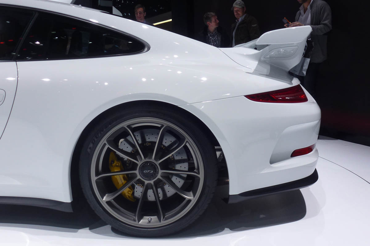 2013 Porsche 911 GT3 rear wing