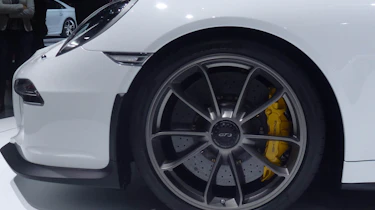 2013 Porsche 911 GT3 centre locking alloy wheel