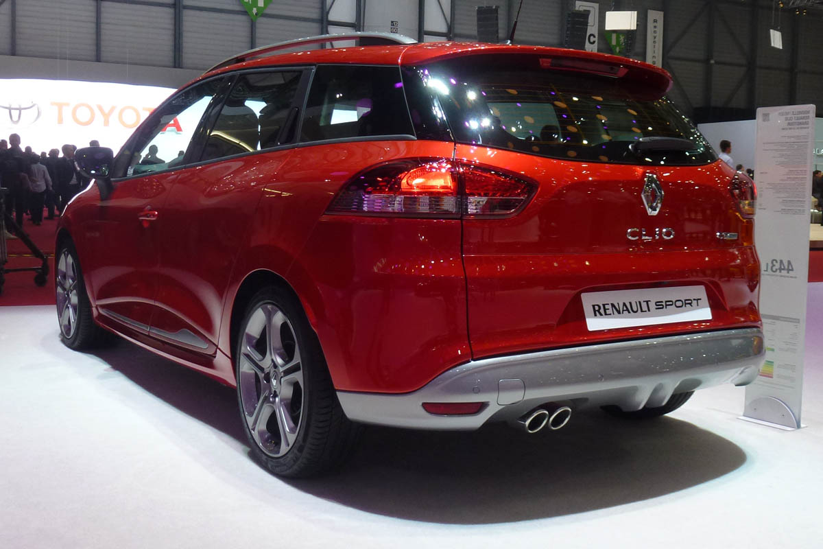 2013 Renault Clio GT estate red