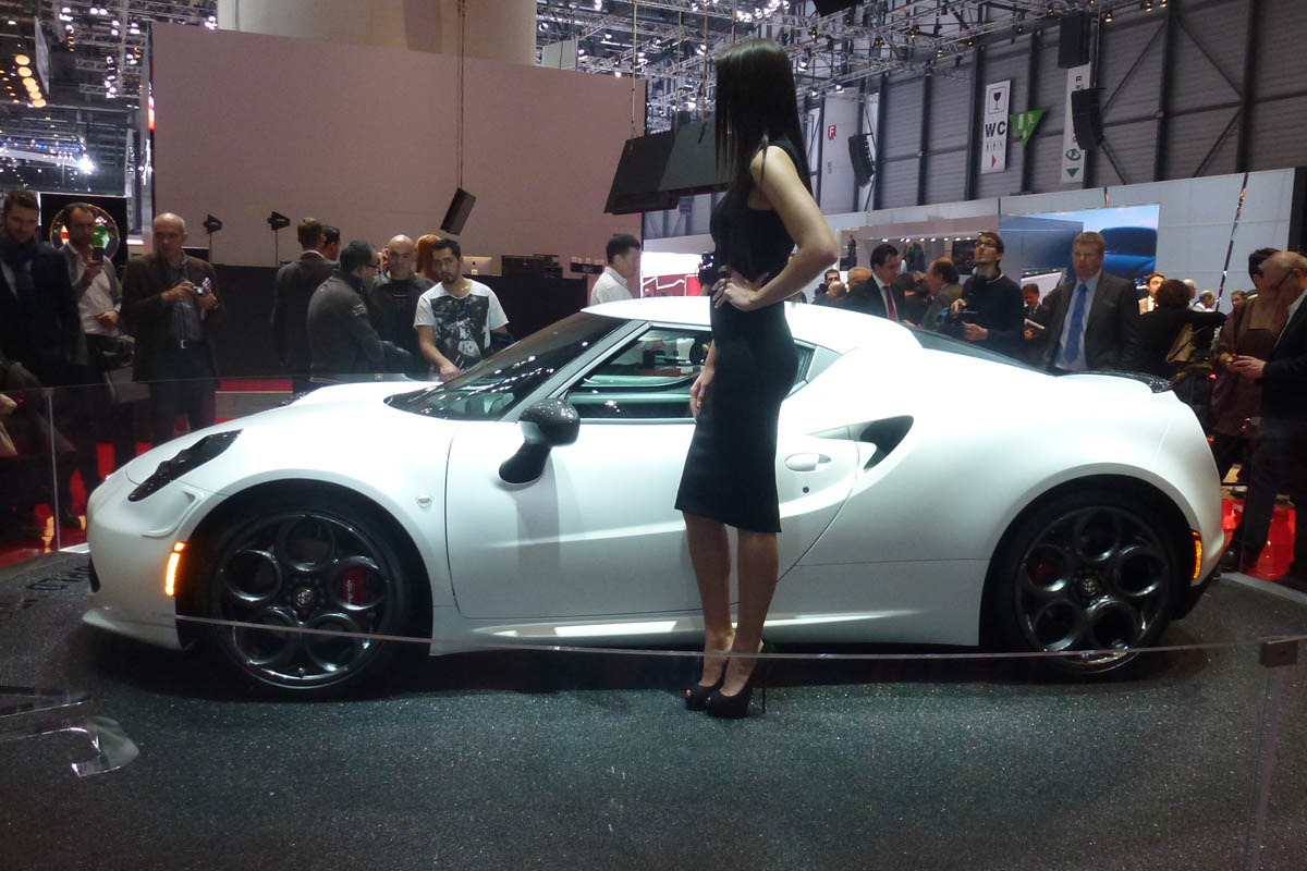 Alfa Romeo 4C white Geneva 2013