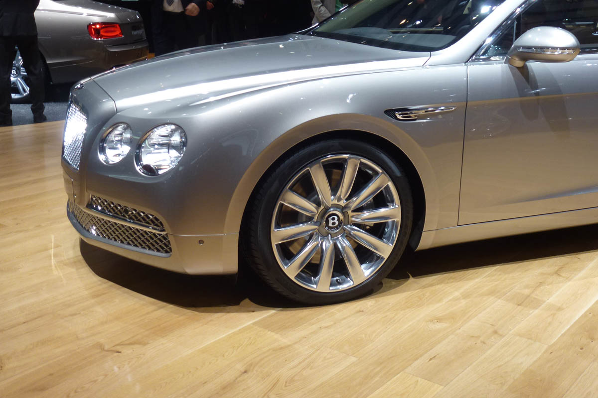 2013 Bentley Flying Spur Geneva motor show
