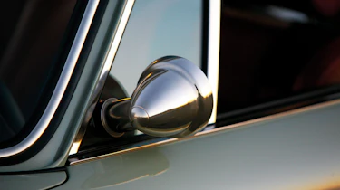 Porsche 911 by Singer