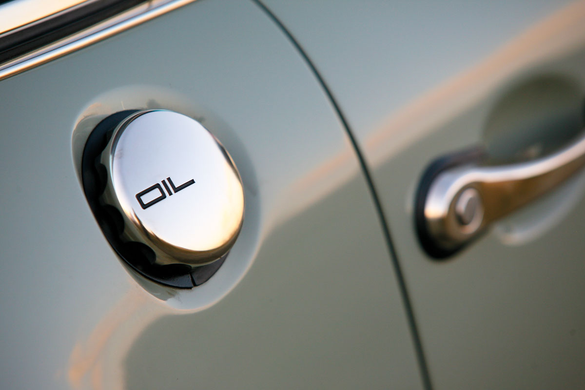 Porsche 911 by Singer