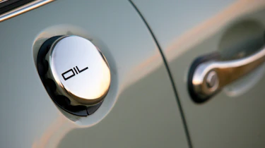 Porsche 911 by Singer