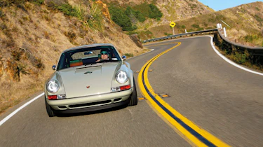 Porsche 911 by Singer