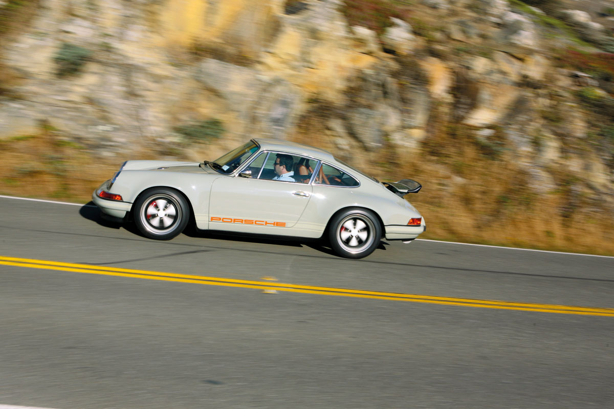 Porsche 911 by Singer