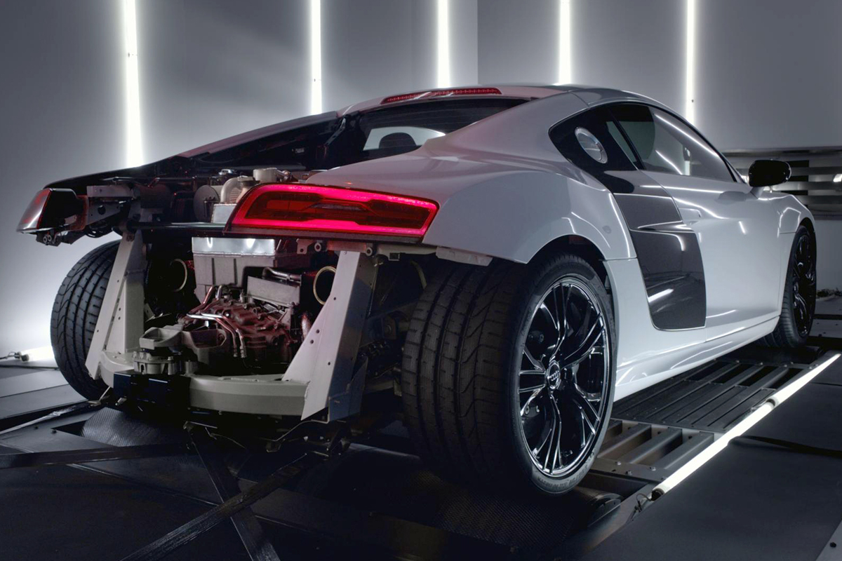 Audi R8 V10 Plus engine video