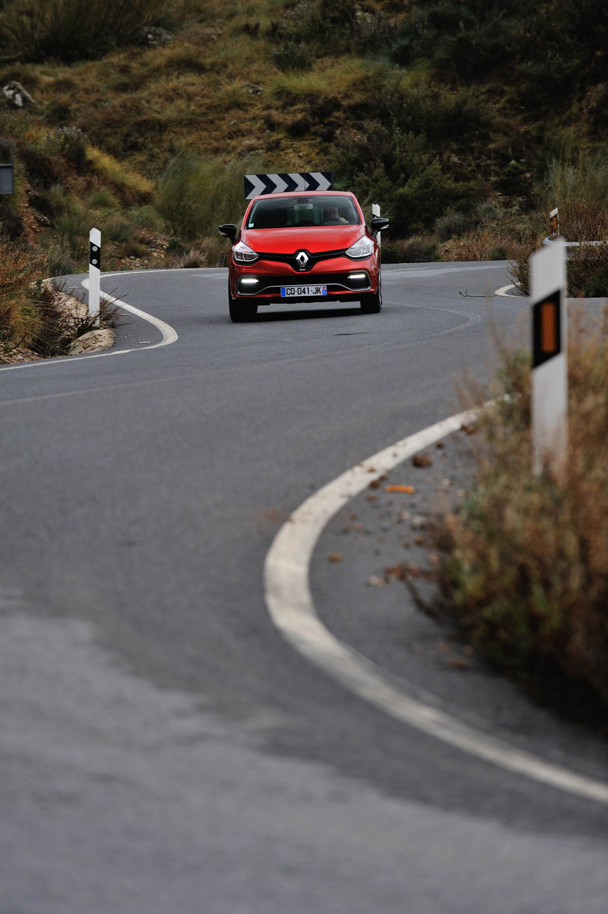 2013 Renaultsport Clio 200 Turbo flame red