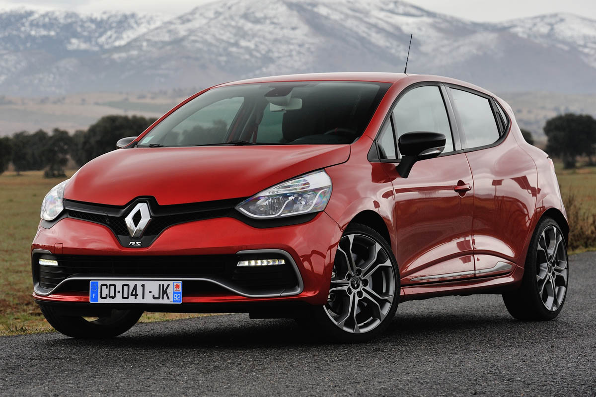 2013 Renaultsport Clio 200 Turbo flame red