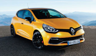 Renaultsport Clio 200 Turbo front Liquid Yellow
